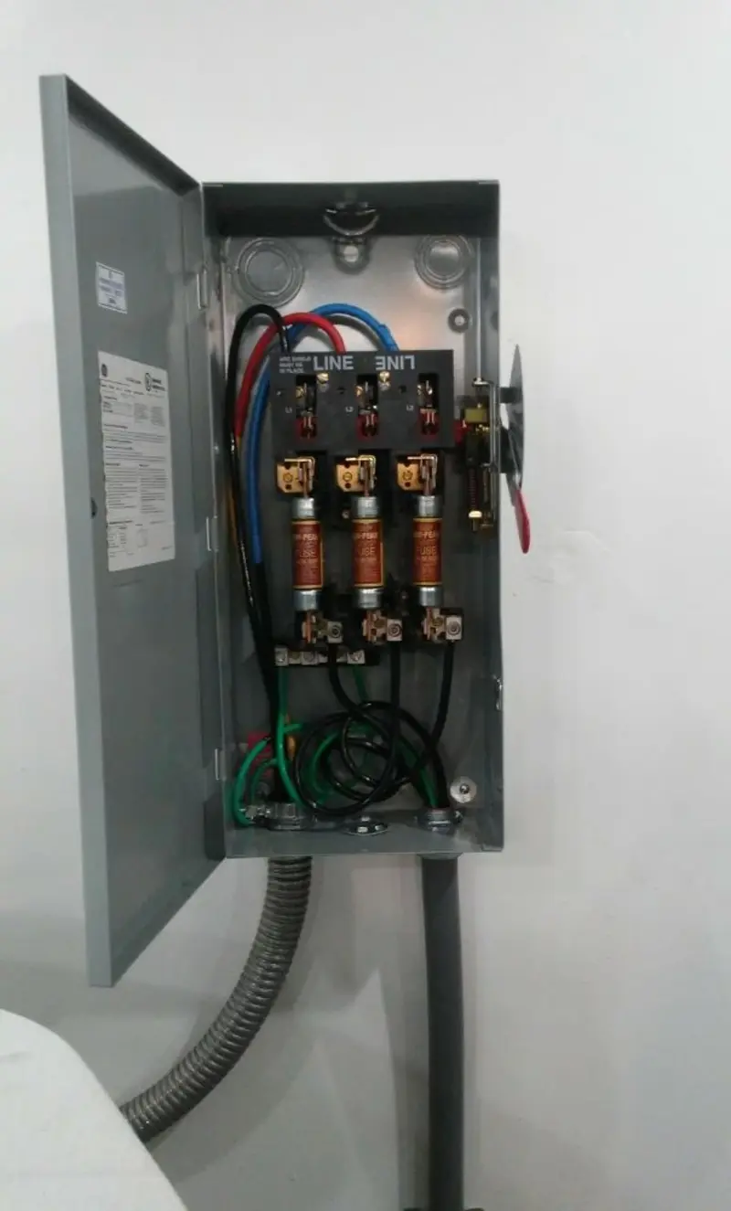 Three-phase disconnect switch installed for Electrical Wiring & Rewiring in Lehi